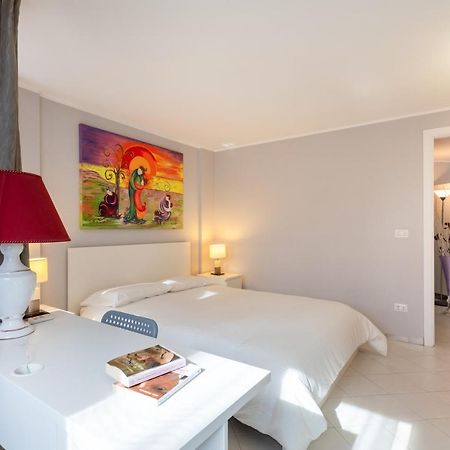 Palazzo Reale Cozy And Bright Apartment パレルモ エクステリア 写真